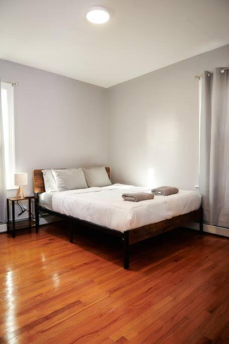 Cozy Apartment 1St 10Min Walk Downtown And City View Providence Bagian luar foto