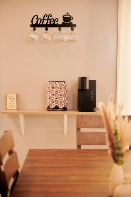Cozy Apartment 1St 10Min Walk Downtown And City View Providence Bagian luar foto